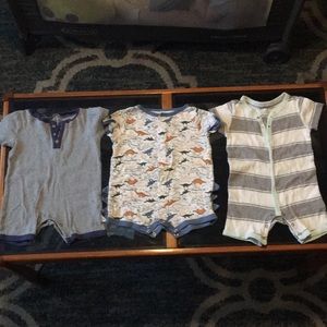 6-9m rompers burts bees